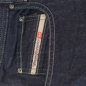 DIESEL MENS ZANITY BOOTCUT JEANS SIZE 38 L32